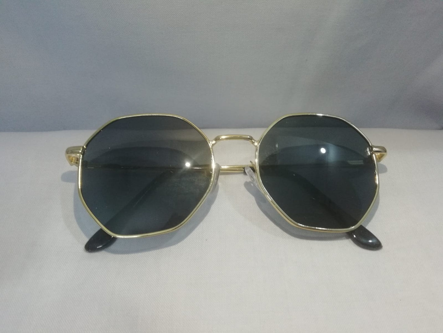 Golden Metal Frame Sunglasses