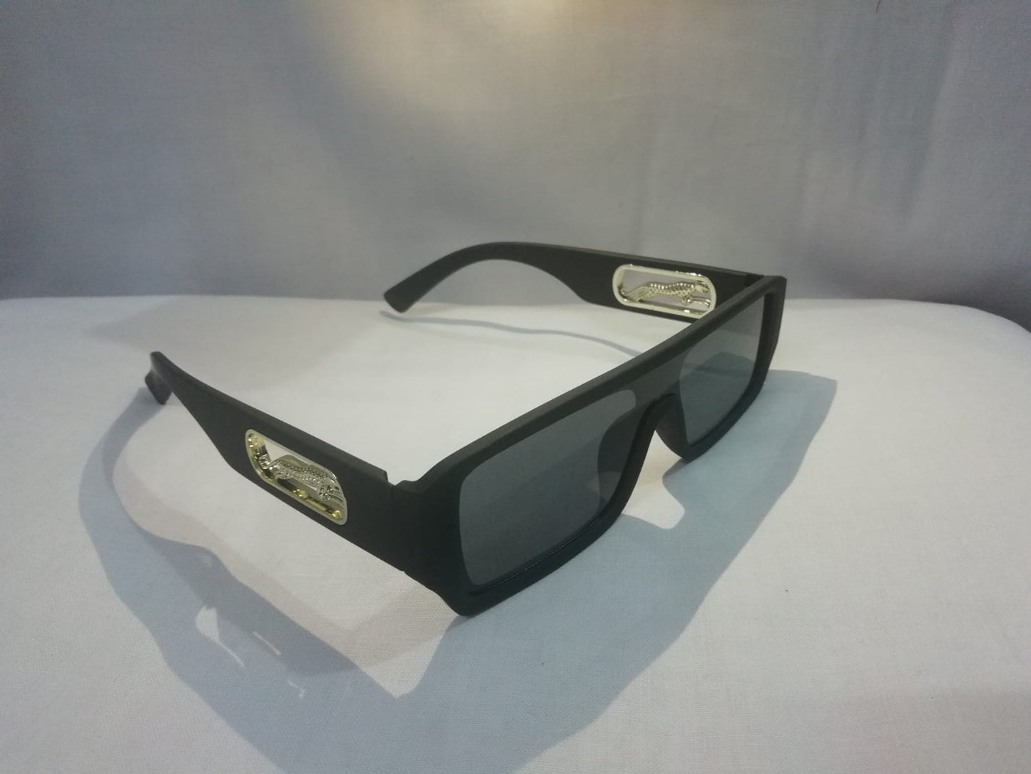 Jacquar Black Sunglasses – Bold, Modern, and Stylish