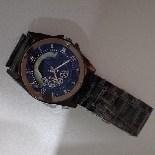 Chain Watch – Rugged Elegance, Timeless Appeal